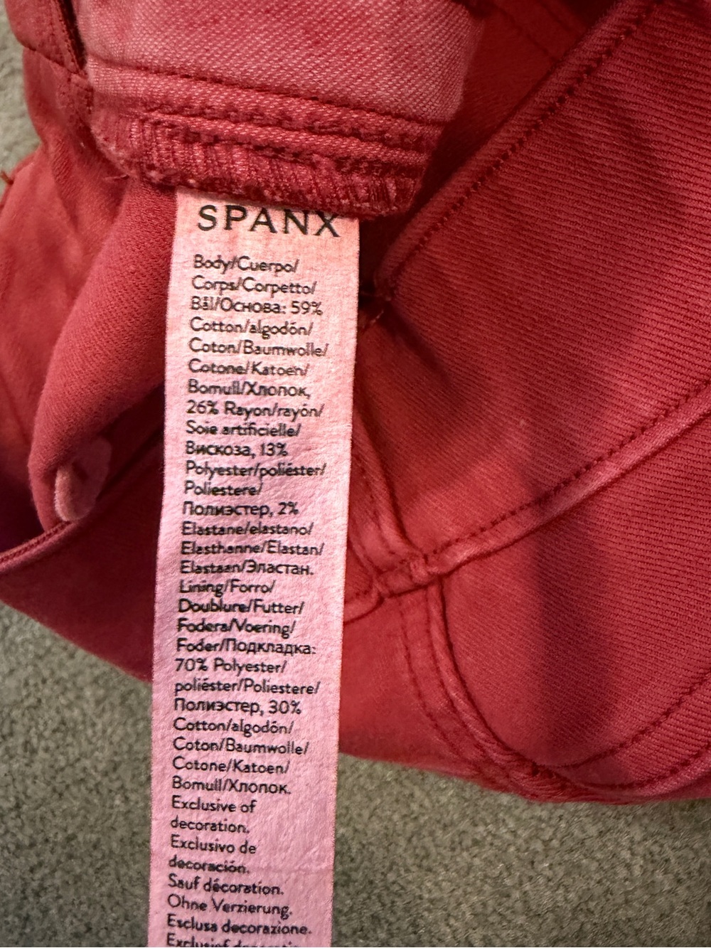 SPANX - Stretch Twill Shorts - Distressed Red- Size Small - Pull On High Waist - Picture 7 of 7